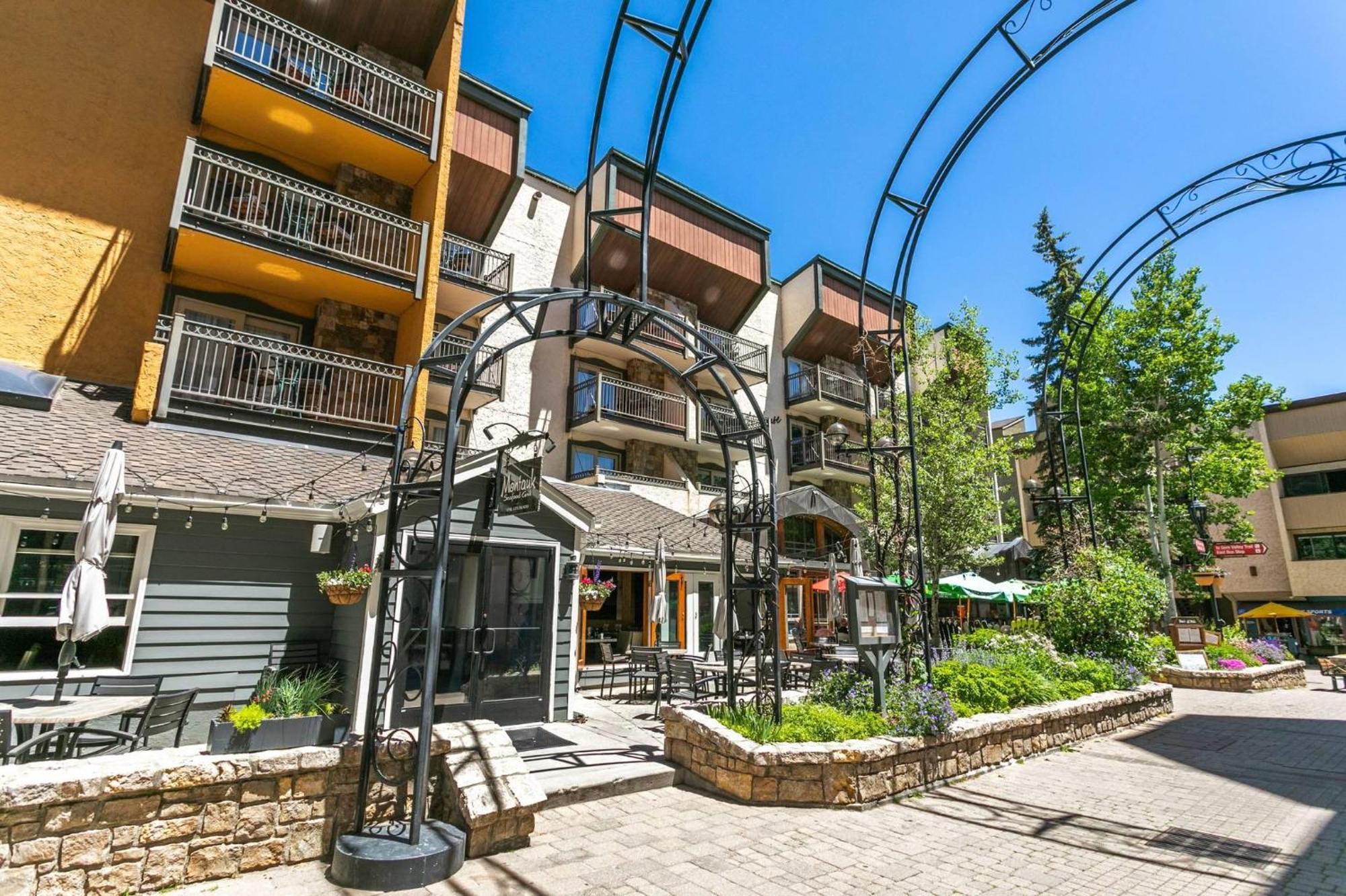 Lift House Lodge, Downtown Vail Lionshead Village Studio Condo Exterior photo